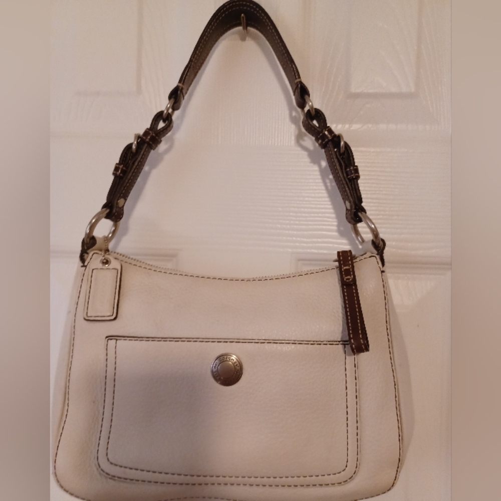 Vintage Coach White and Brown Leather Shoulder Bag